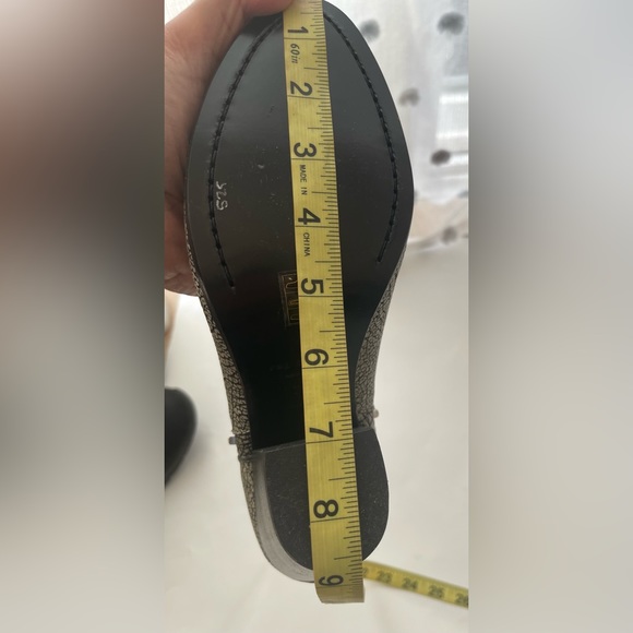 Rag and Bone Margot Textured Iron Leather Boot In Italy - Picture 11 of 11